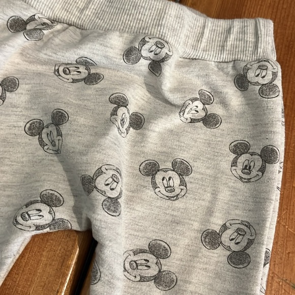DISNEY BABY GREY SWEATPANTS 12M - Picture 2 of 3